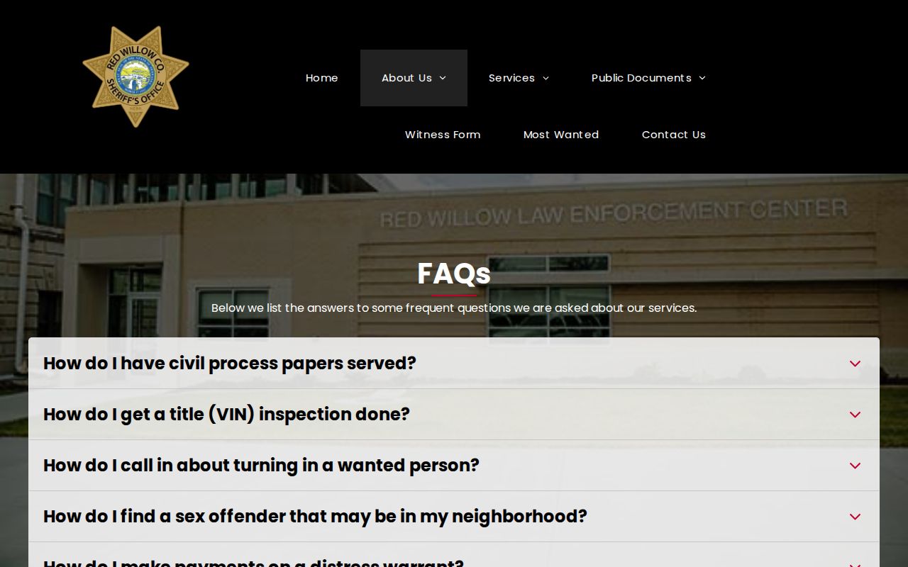 Red Willow County Sheriff FAQ page with a wanted-person reporting question
